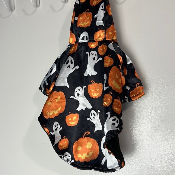 Dog /Cat Ghost Pumpkin Cloak Costume NWOT - Picture 3 of 5